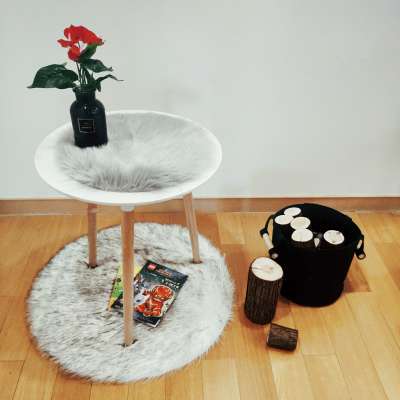 2020 soft round shape colorful faux fur rug for desk cover